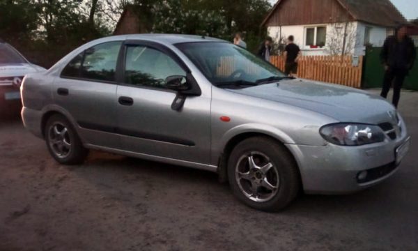 Житель Романова викрав авто, щоб здивувати дівчину