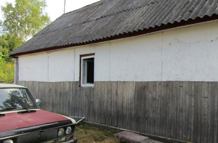 Чуднівські поліцейські викрили причетного до крадіжки з будинку у Романівській громаді