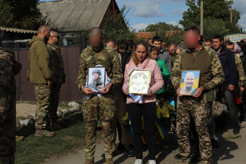 Чуднівська громада попрощалася із загиблим Воїном Миколою Ковальчуком