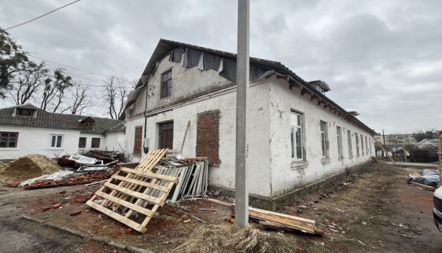 На Житомирщині облаштовують житло для ВПО за кошти німецького донора