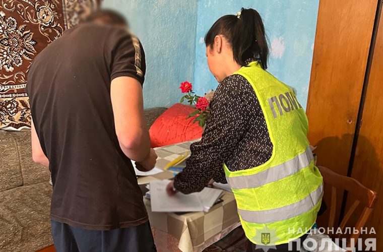 Житель Вінниччини заїздив у Чуднів збувати фальшиву валюту в обмінниках