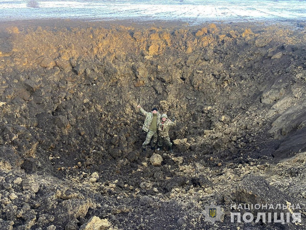 Нерозірвану бойову частину російської ракети знайшли біля села Житомирської області