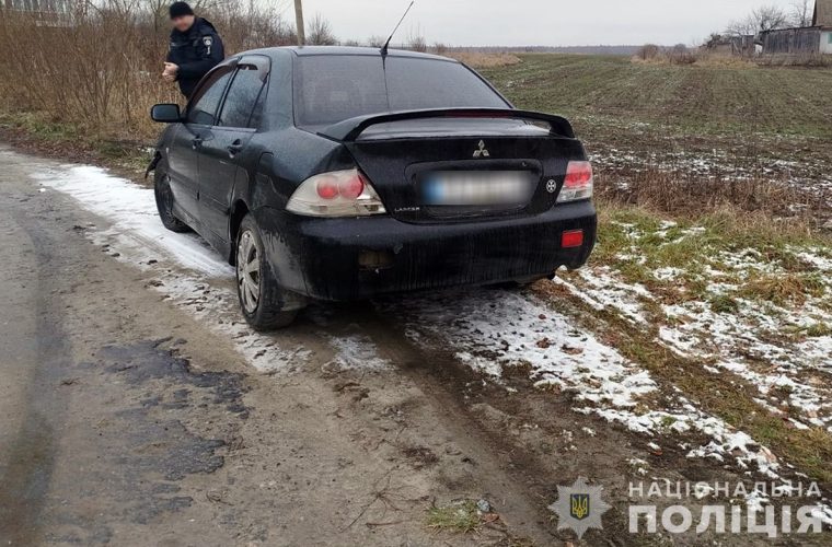 У Чуднівській громаді молодик викрав авто родички для розваги: потрапив у ДТП