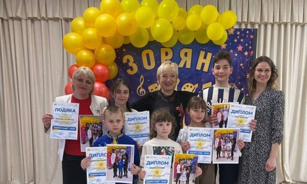 Чуднівські вокалісти тріумфували на фестивалі «ЗОРЯНІ НАДІЇ – 2025»