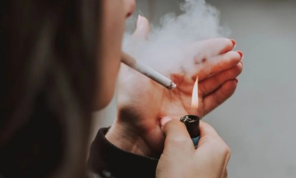 Кожен четвертий українець курить, а молодь вірить у меншу шкоду тютюну для нагрівання – дослідження