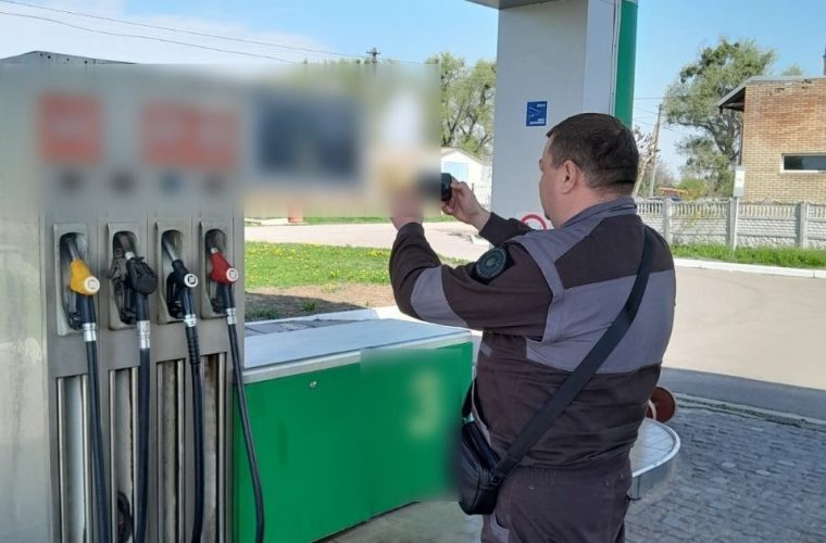 44 порушення роботи заправних станцій виявили на Житомирщині