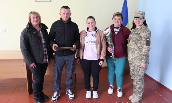 Воїн Микола Смірнов з Великих Коровинців отримав відзнаку Міністра оборони України