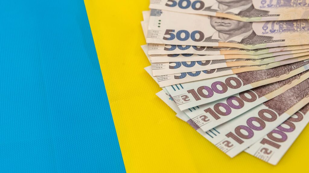 Виплата до 3100 грн до Дня Незалежності: хто отримає і куди звертатися