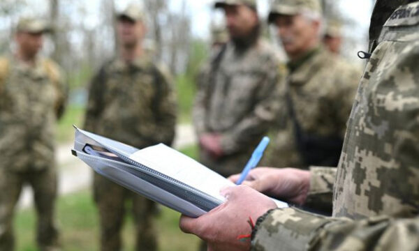 Чоловікам, які не проходили базову підготовку, надаватимуть звання «солдат запасу»