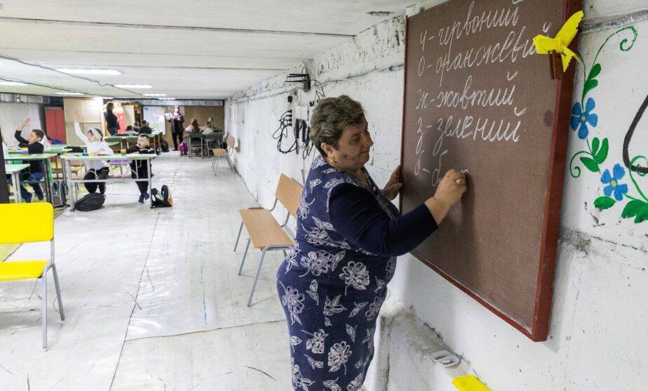 «Вчителя року 2025» визначать на Житомирщині: одноразова стипендія 10 000 грн