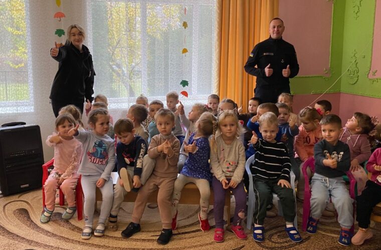Поліцейські провели заняття у дитсадку «Веснянка»