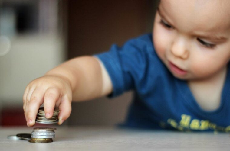 Нові виплати при народженні дитини: хто зможе отримати 50 тисяч