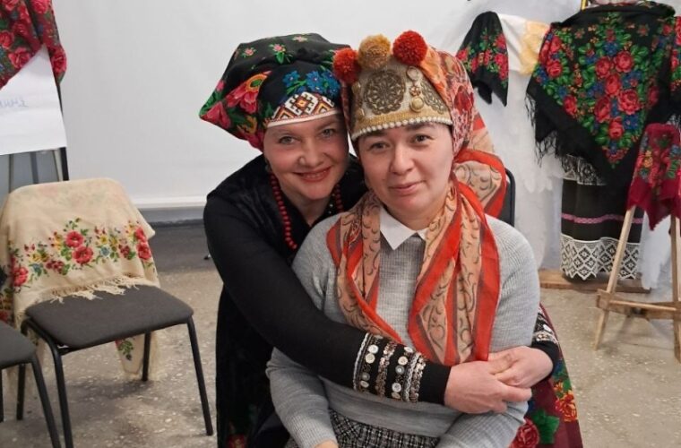 У Чуднові відбувся майстер-клас української хустки
