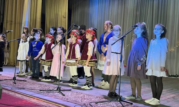 У Чуднові відбулося дитяче новорічно-різдвяне свято