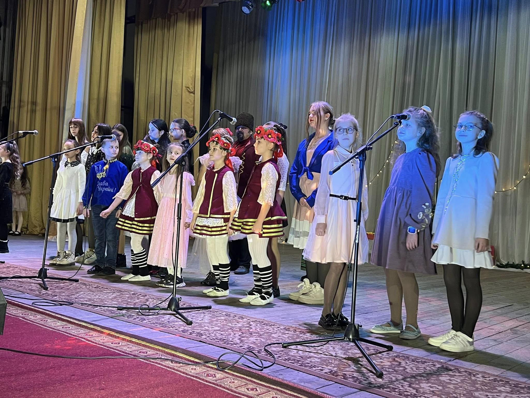 У Чуднові відбулося дитяче новорічно-різдвяне свято