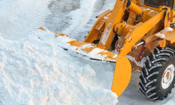 У Чуднівській міськраді подякували за допомогу в прибиранні снігу та розчистку доріг