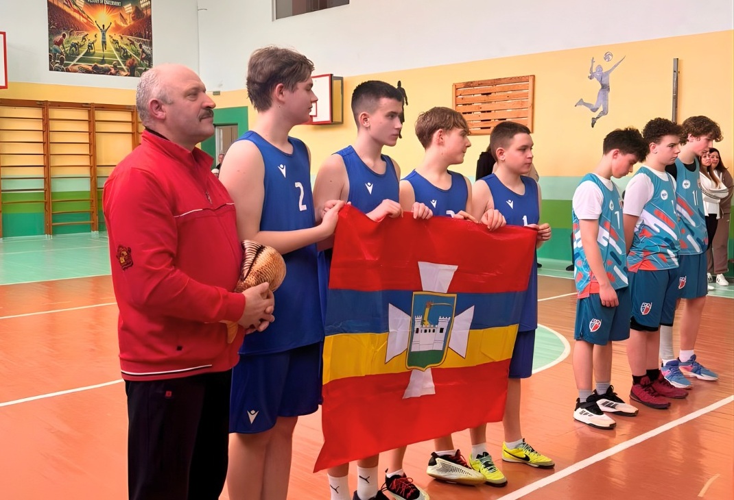 Баскетбольну команду Чуднівського ліцею привітали з перемогою в районному етапі